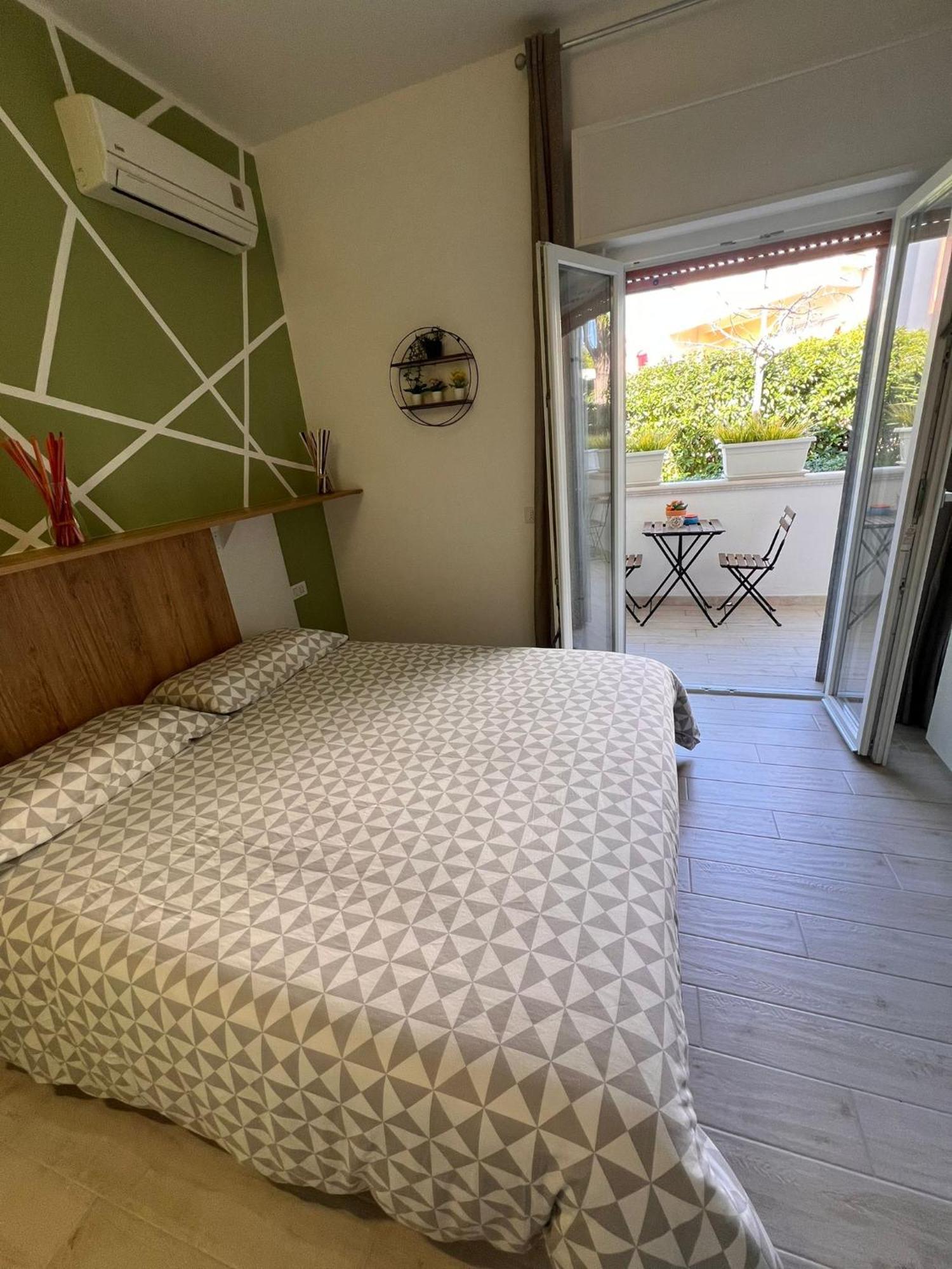 L'Alba Sullo Jonio Bed and Breakfast Taranto Exteriör bild